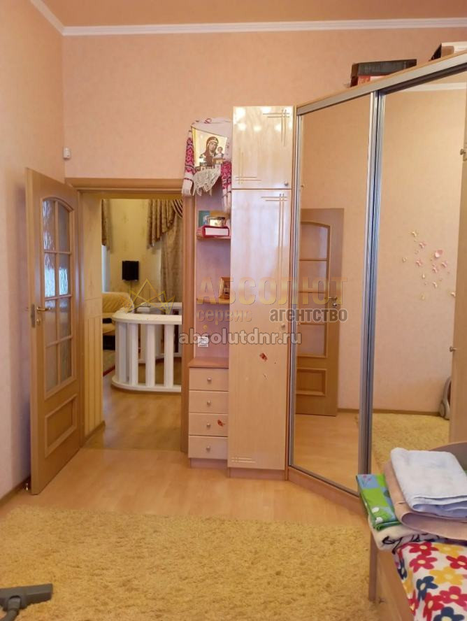 Продажа 3 ком. квартирув Донецке ДНР Ворошиловский район пр. Театральный  42242