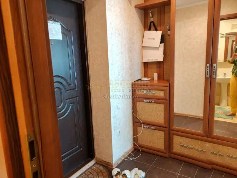 Продажа 1 ком. квартиру в Донецке ДНР Ворошиловский район Челюскинцев Шато 49961